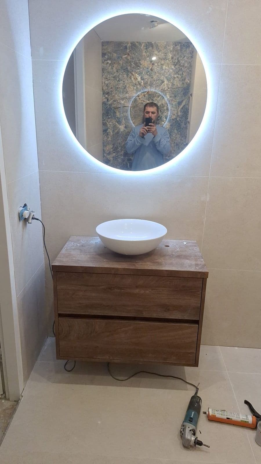 Badkamer met groene natuursteenwand: resultaat, foto 2