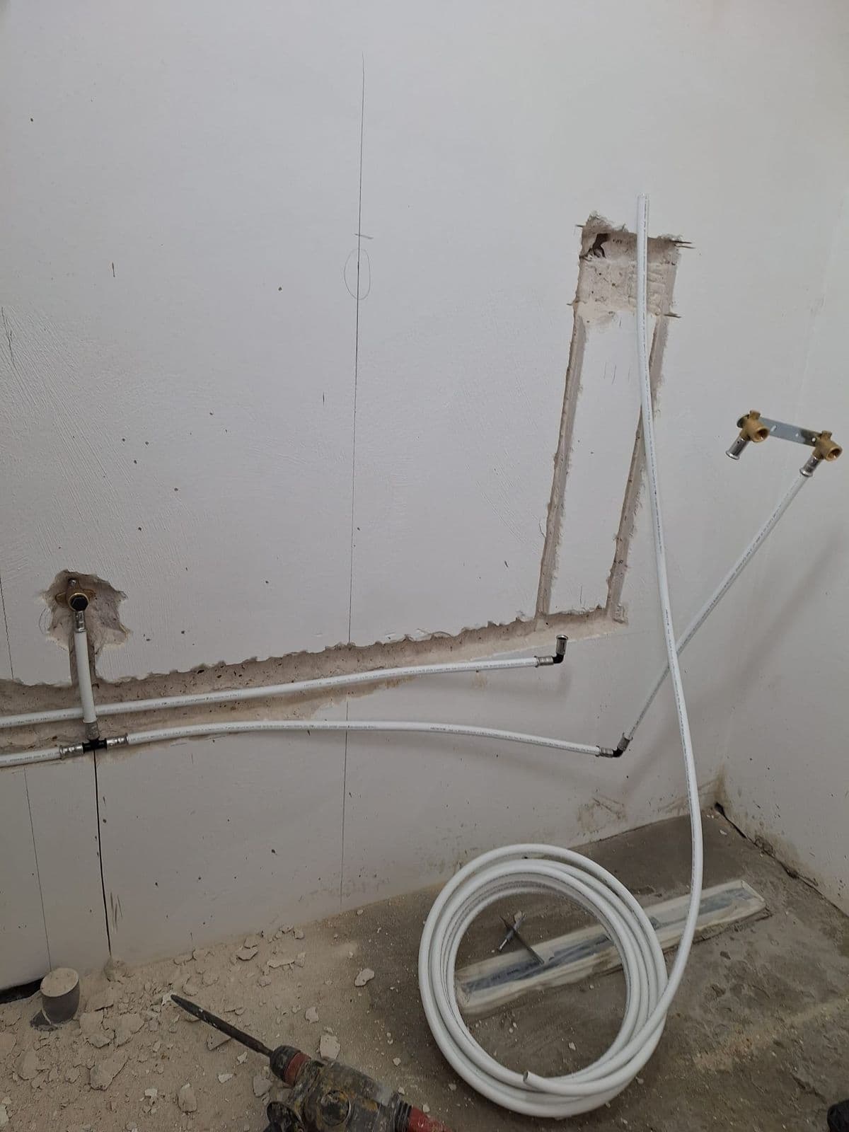 Badkamer met rookglas douchewand: tijdens het werk, foto 1
