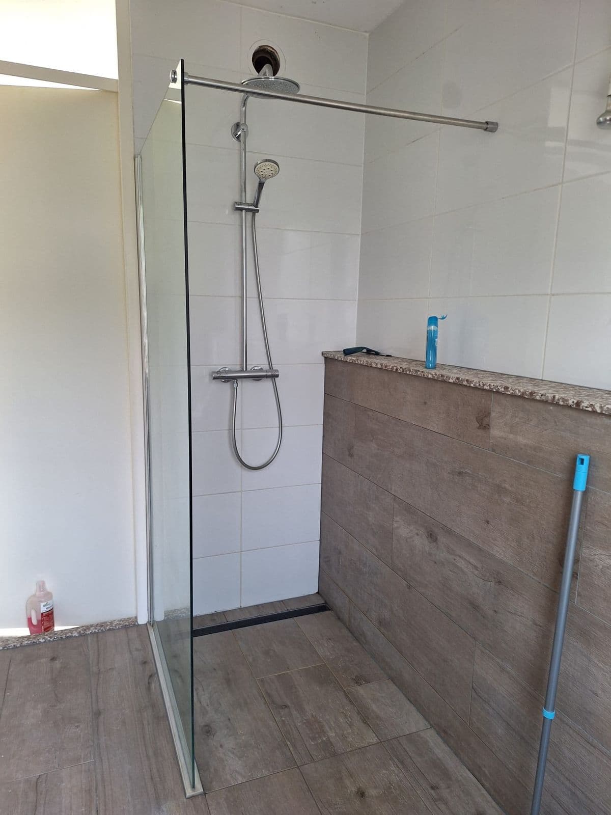 Lekkage douche – opsporen en repareren: voor, foto 1