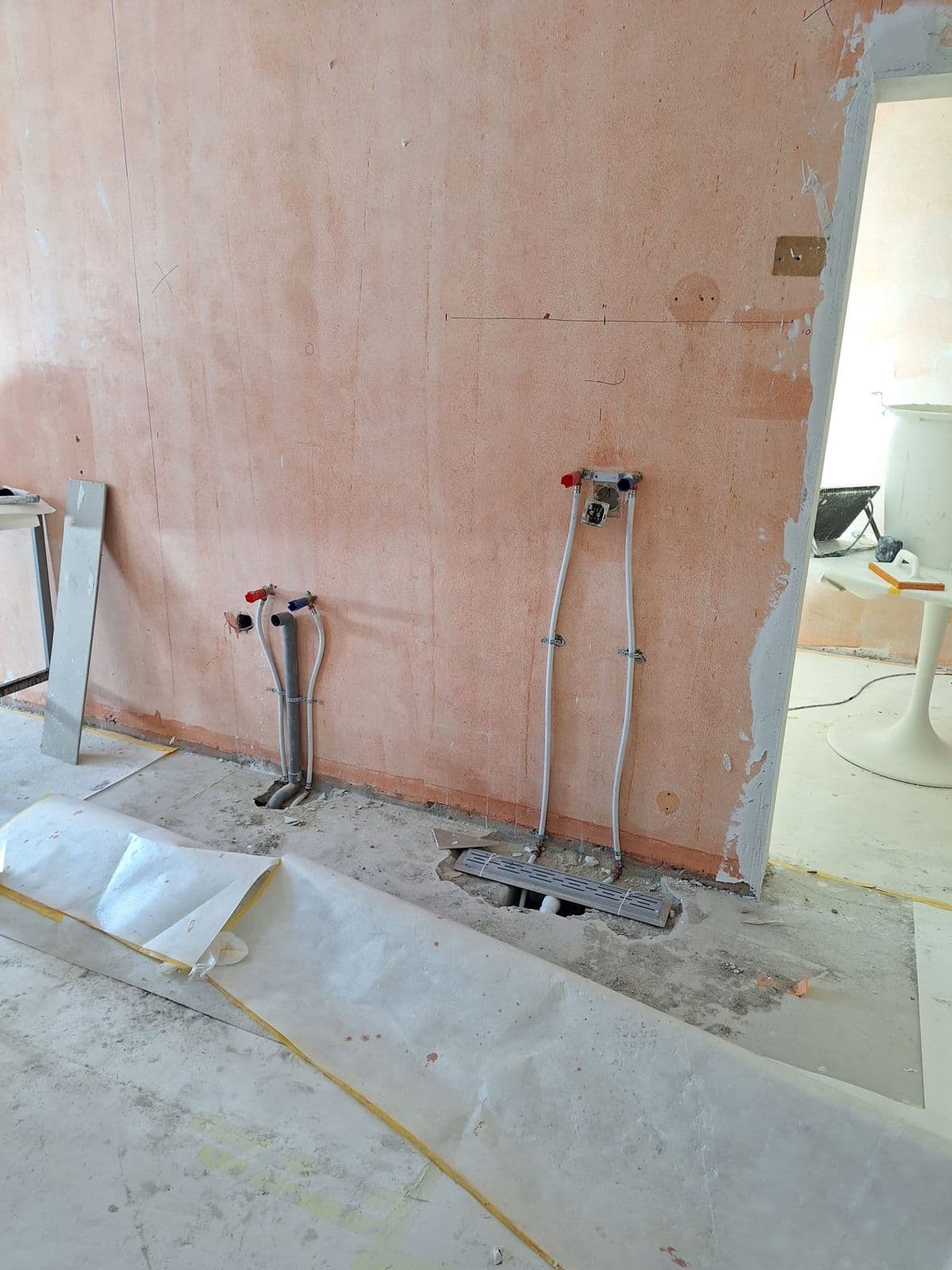 Renovatie – complete nieuwe waterleidingen: tijdens het werk, foto 4
